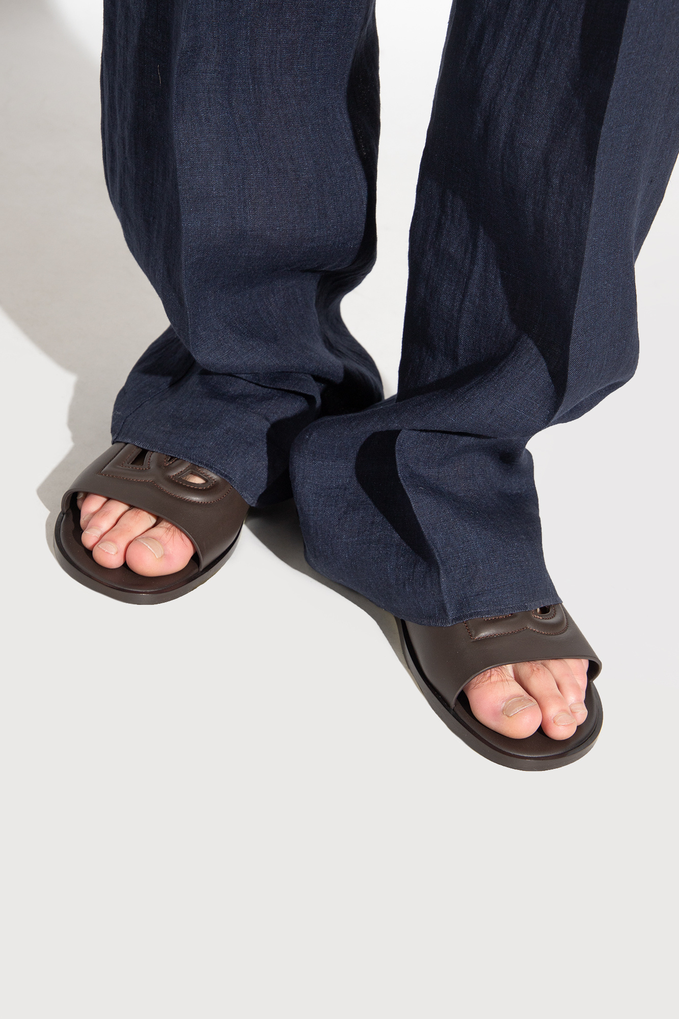 サンダル Dolce & Gabbana Leather slides 22481979_52452011_600.jpg